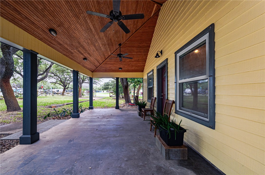 308 Cactus St Property Photo 15