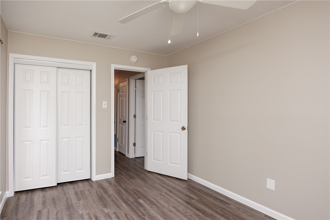 1014 Espana Dr Property Photo 23