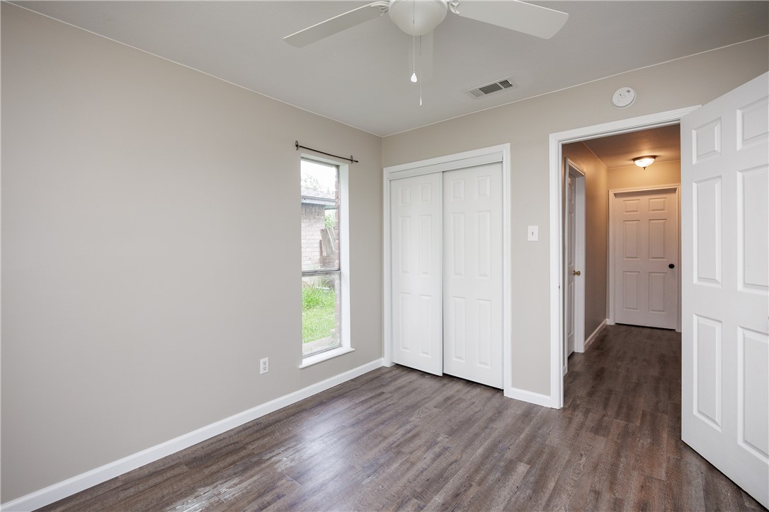 1014 Espana Dr Property Photo 24