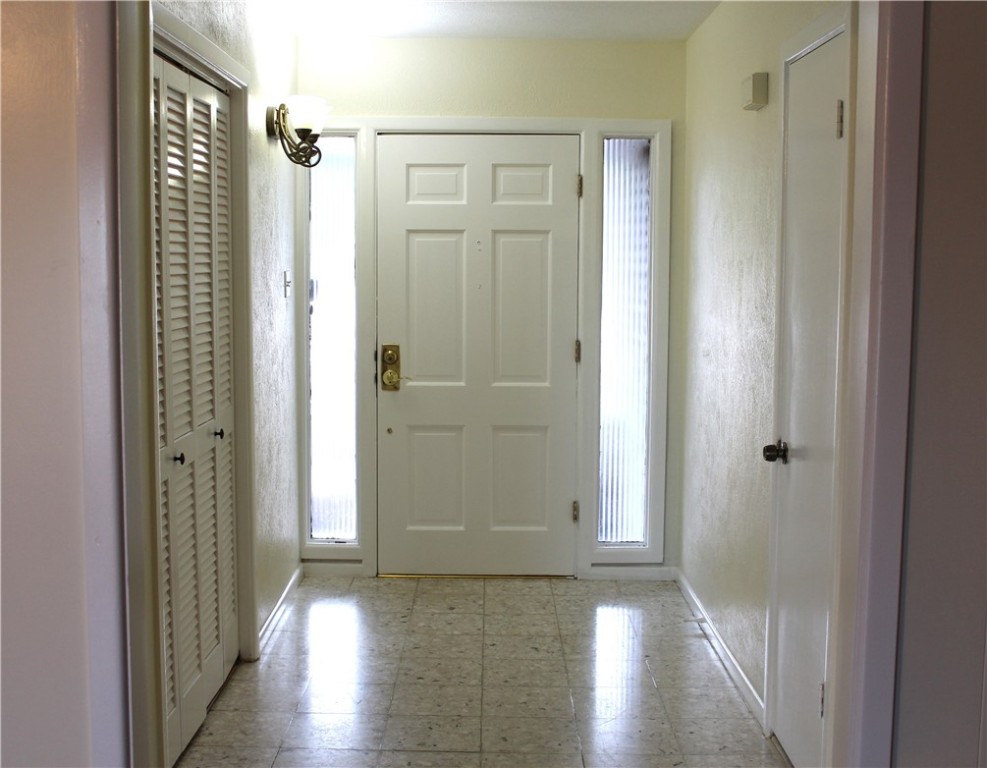 11122 Jackson Terrace Property Photo 3