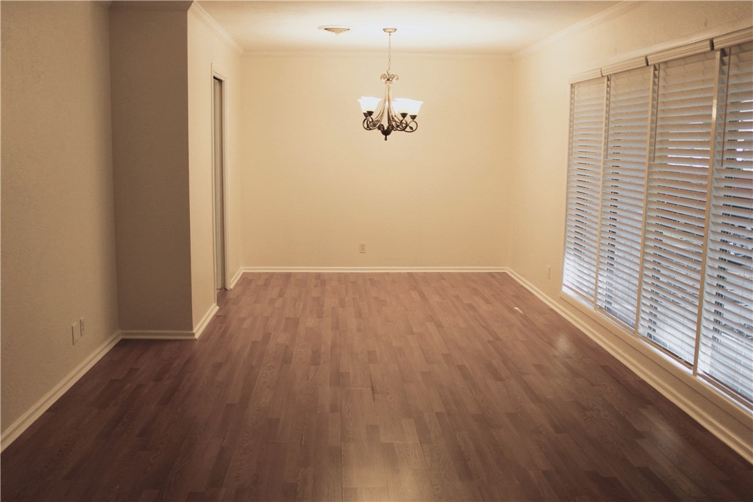 11122 Jackson Terrace Property Photo 4