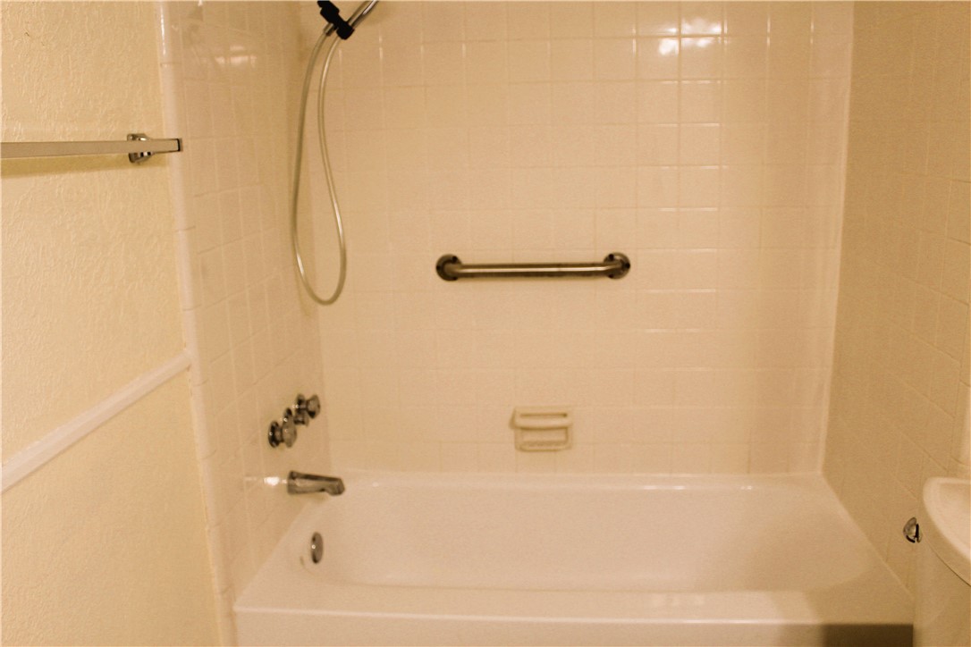 11122 Jackson Terrace Property Photo 18