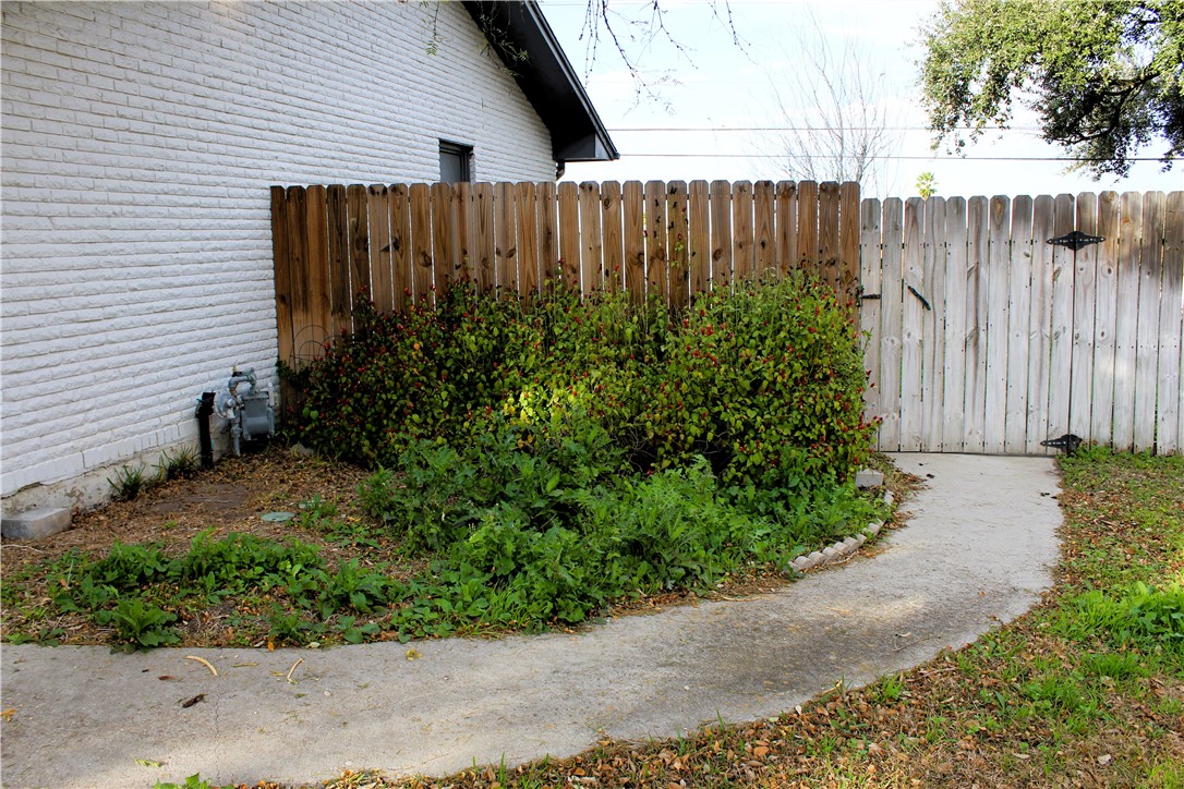 11122 Jackson Terrace Property Photo 24