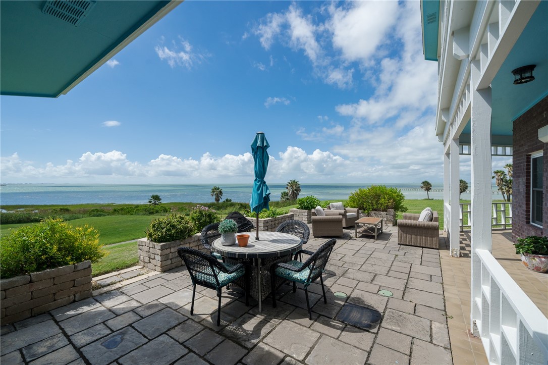 334 Pebble Beach Dr Property Photo 38