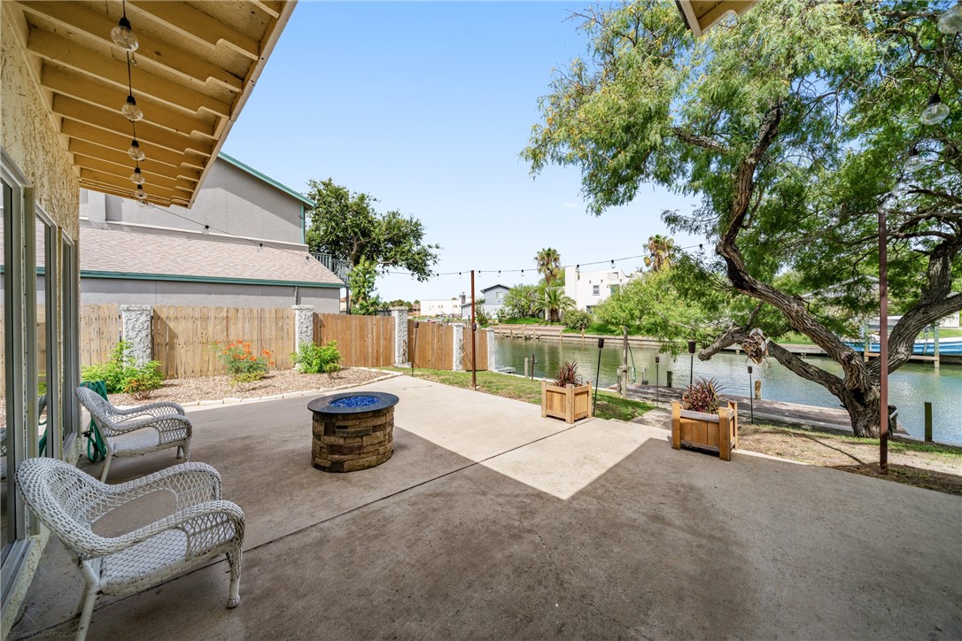 14325 Emerald St Property Photo 32