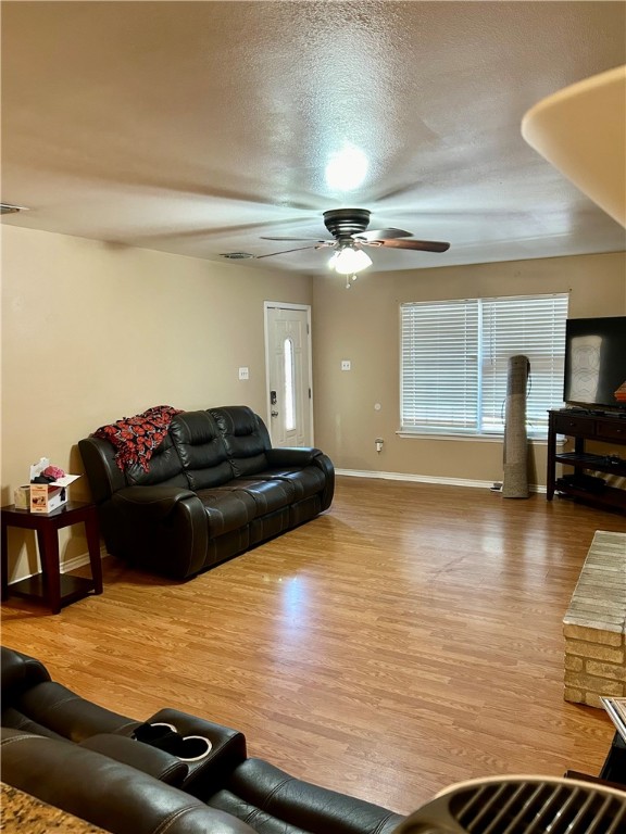 10544 Saddle Property Photo 3