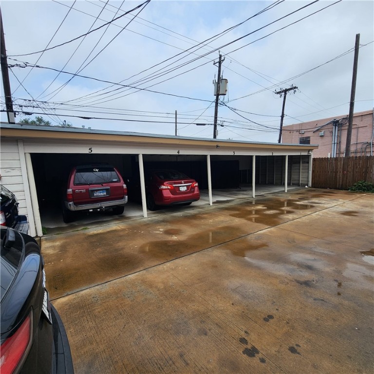 243 Indiana Ave 5 Property Photo 4