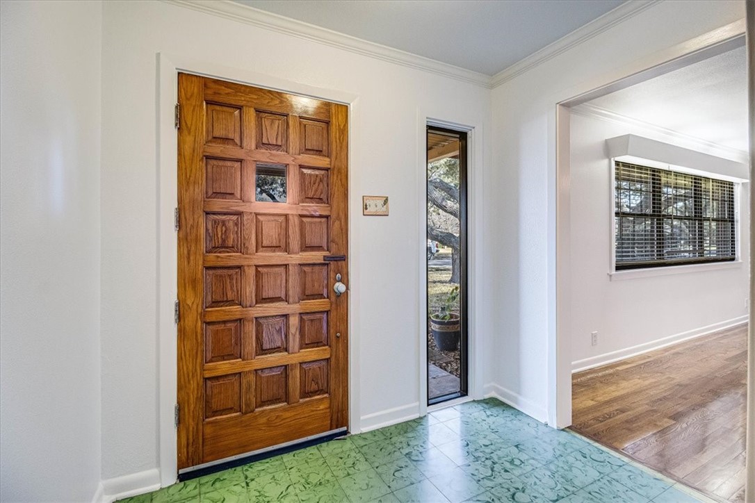 437 Bermuda Pl Property Photo 4