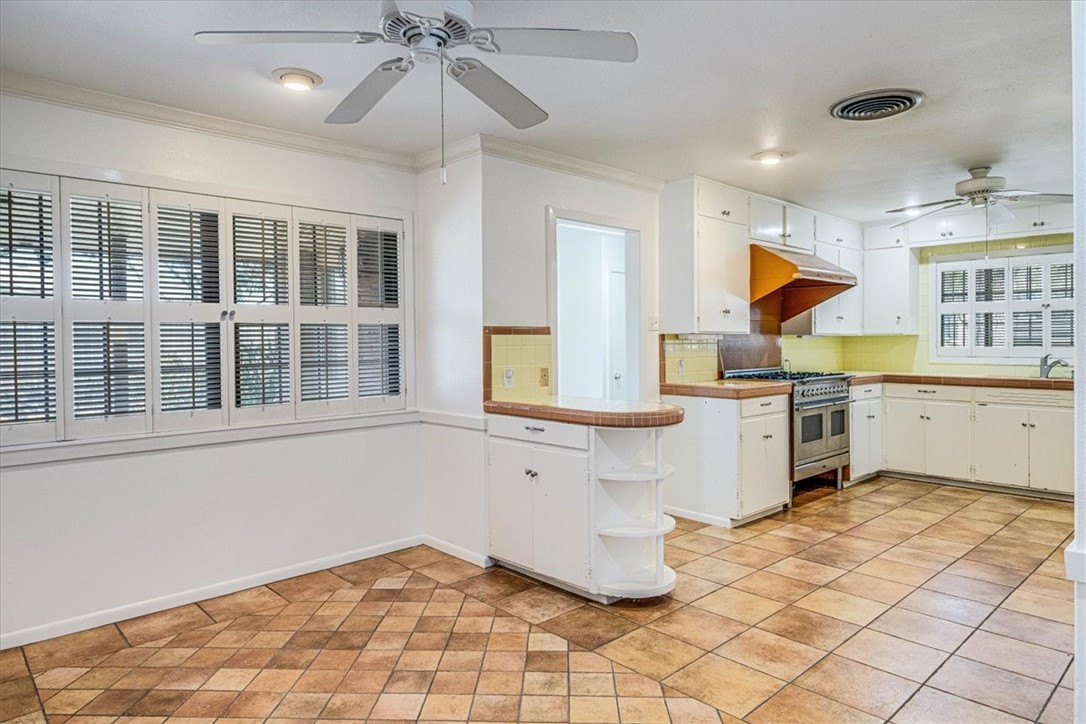 437 Bermuda Pl Property Photo 13