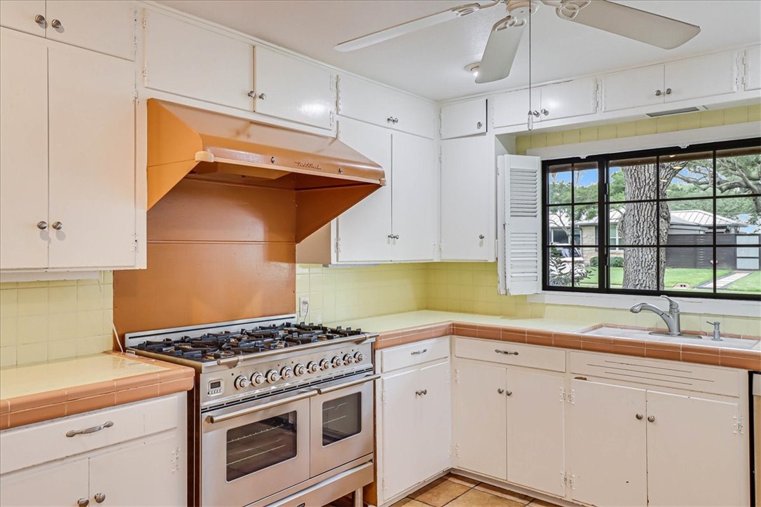 437 Bermuda Pl Property Photo 14