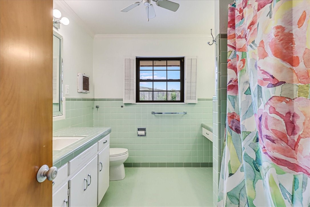 437 Bermuda Pl Property Photo 25