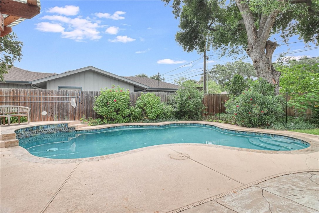 437 Bermuda Pl Property Photo 28