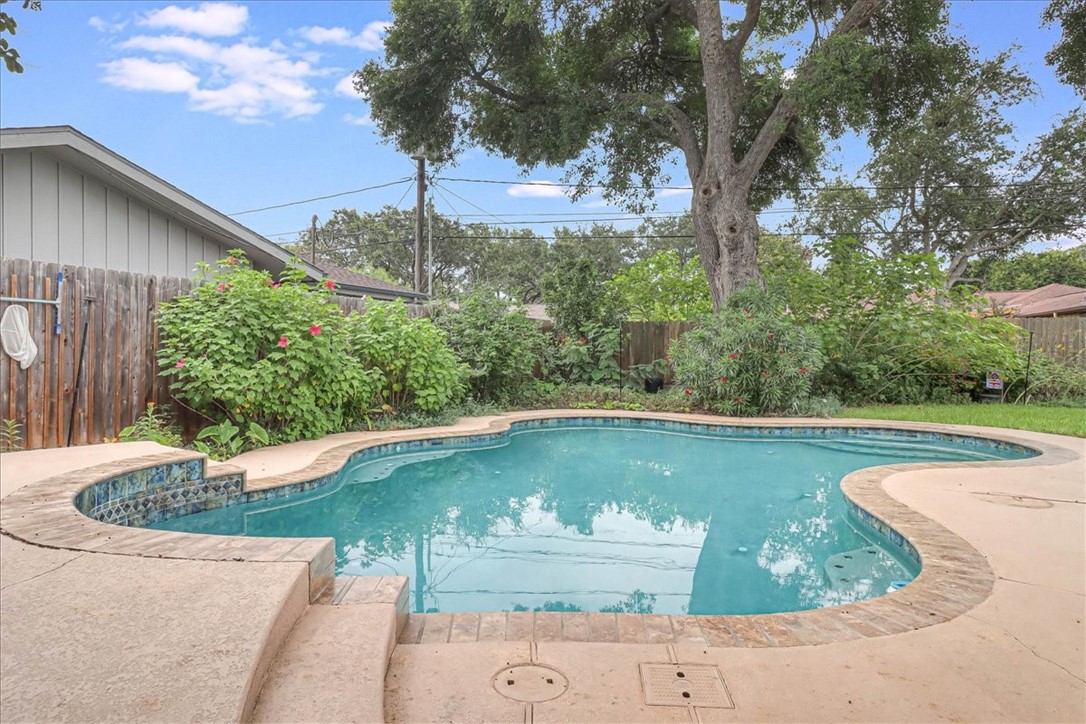 437 Bermuda Pl Property Photo 30
