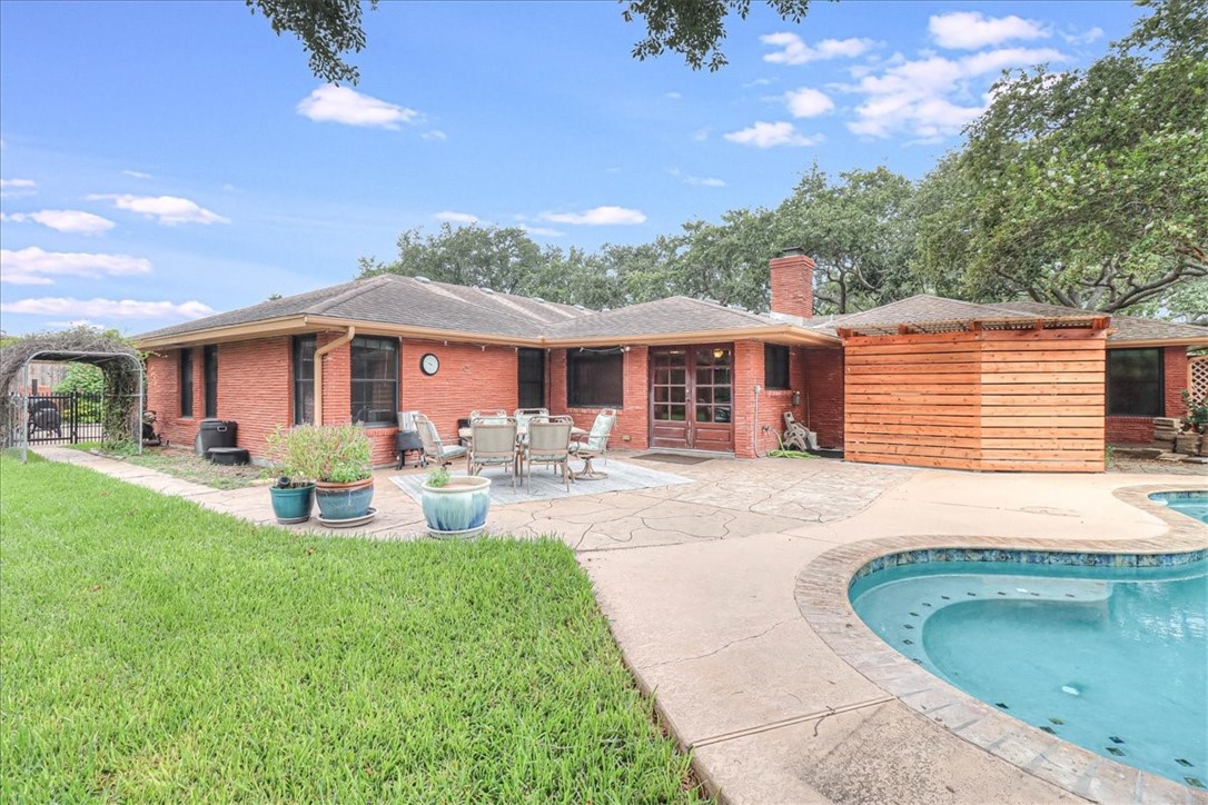 437 Bermuda Pl Property Photo 33