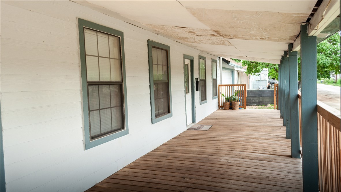 310 N Harrell Property Photo 31