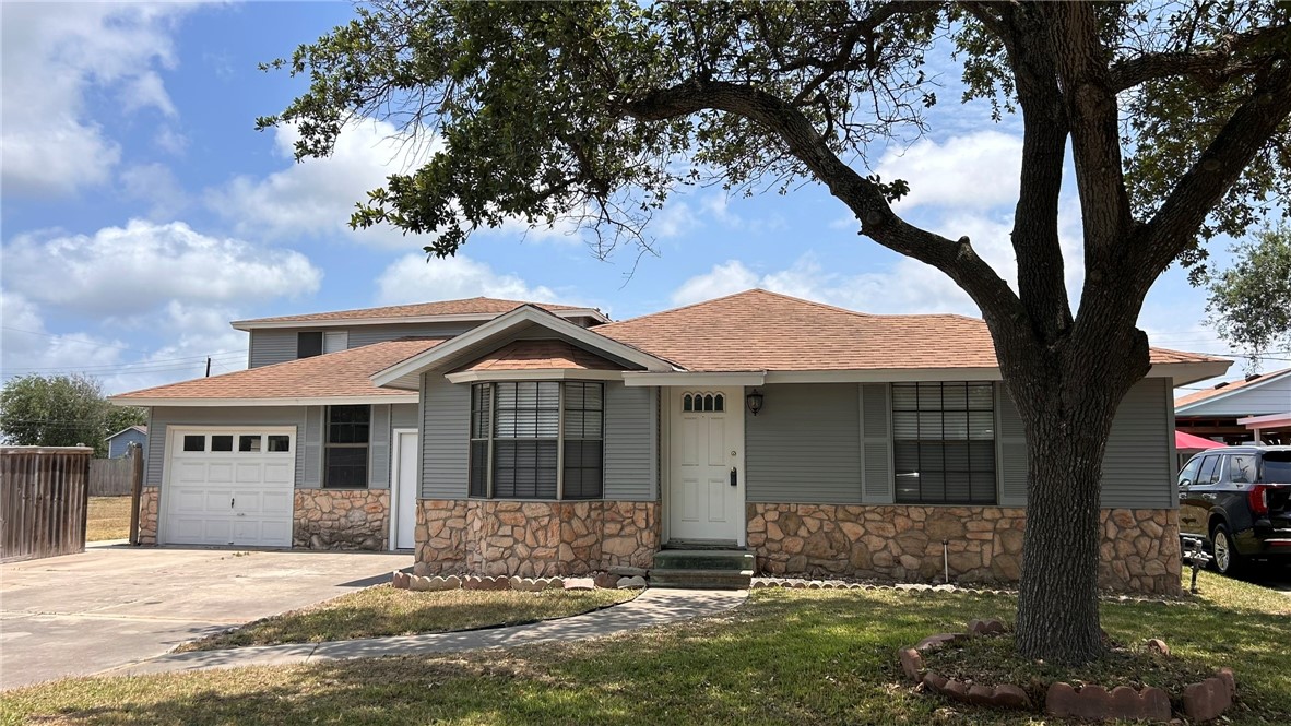 201 Volpe Property Photo 1