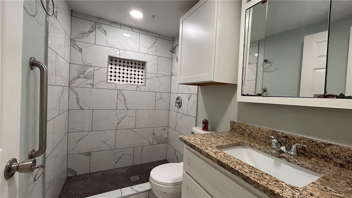 201 Volpe Property Photo 12
