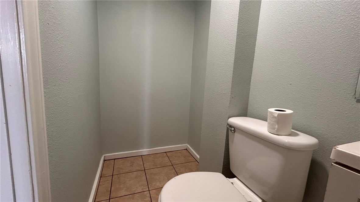 201 Volpe Property Photo 15