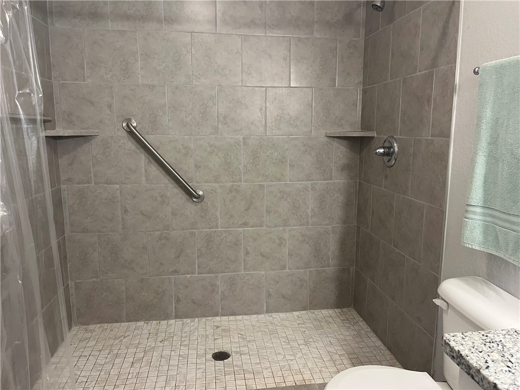 2830 Christian Dr Property Photo 11