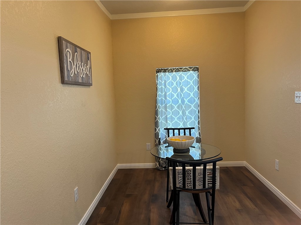 2826 Christian Dr Property Photo 8