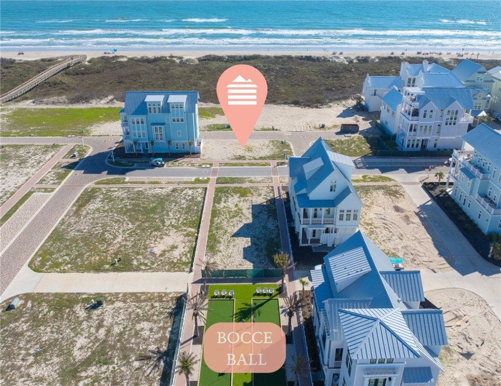 512 Coastline Dr Property Photo 1
