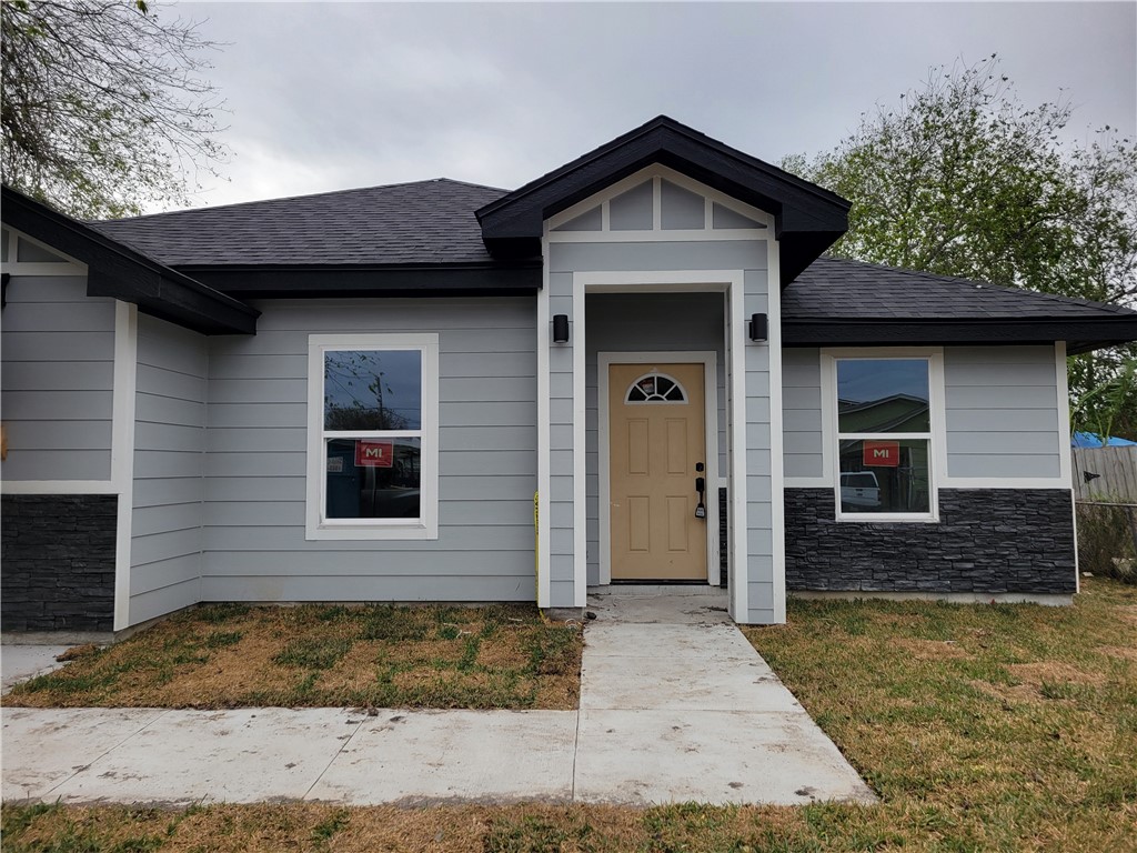 3621 Curtiss St Property Photo 2