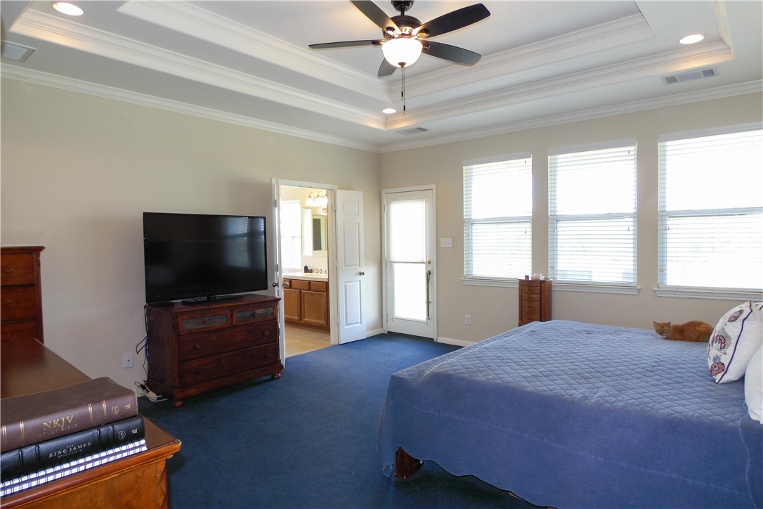 100 Harrod Property Photo 26