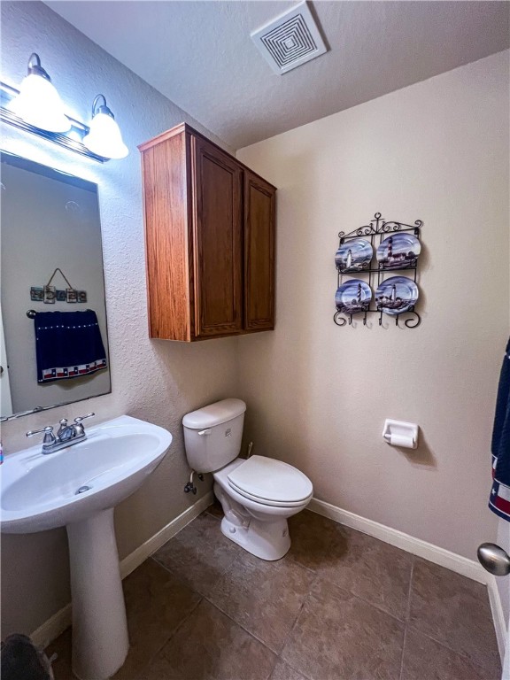 100 Harrod Property Photo 29