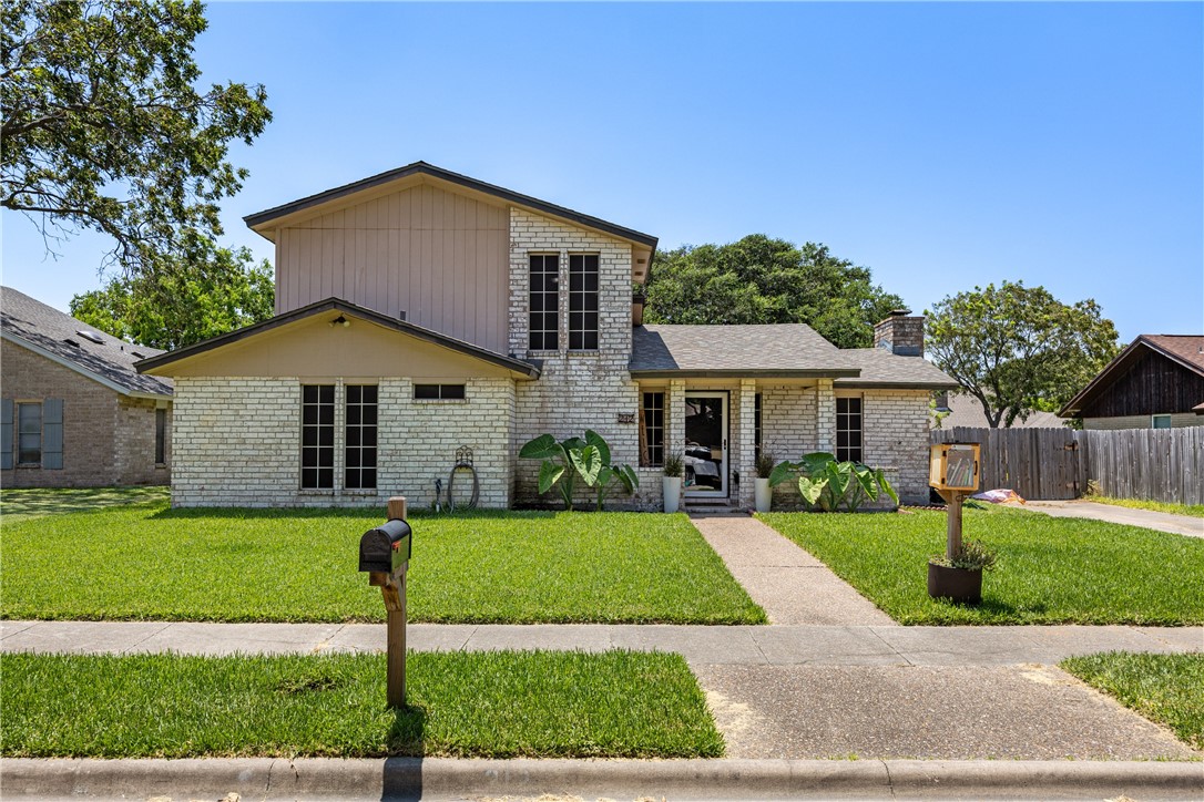 212 San Saba Dr Property Photo 4