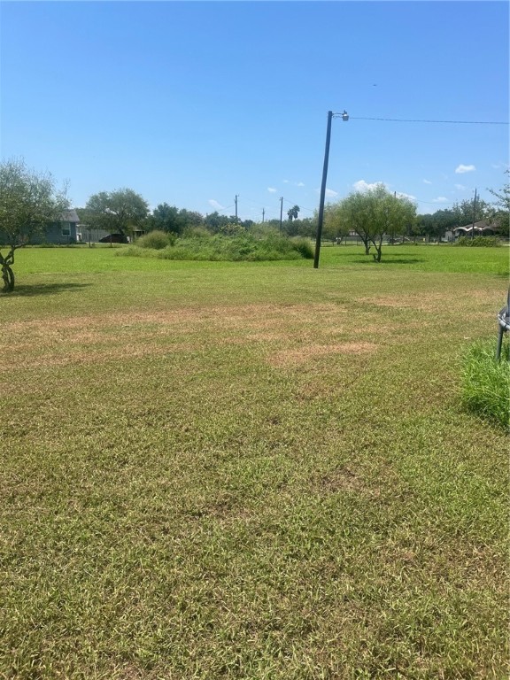 4687 Reyes St Property Photo 22