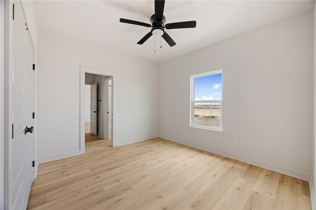 1486 Y.o. Ranch Dr Property Photo 23