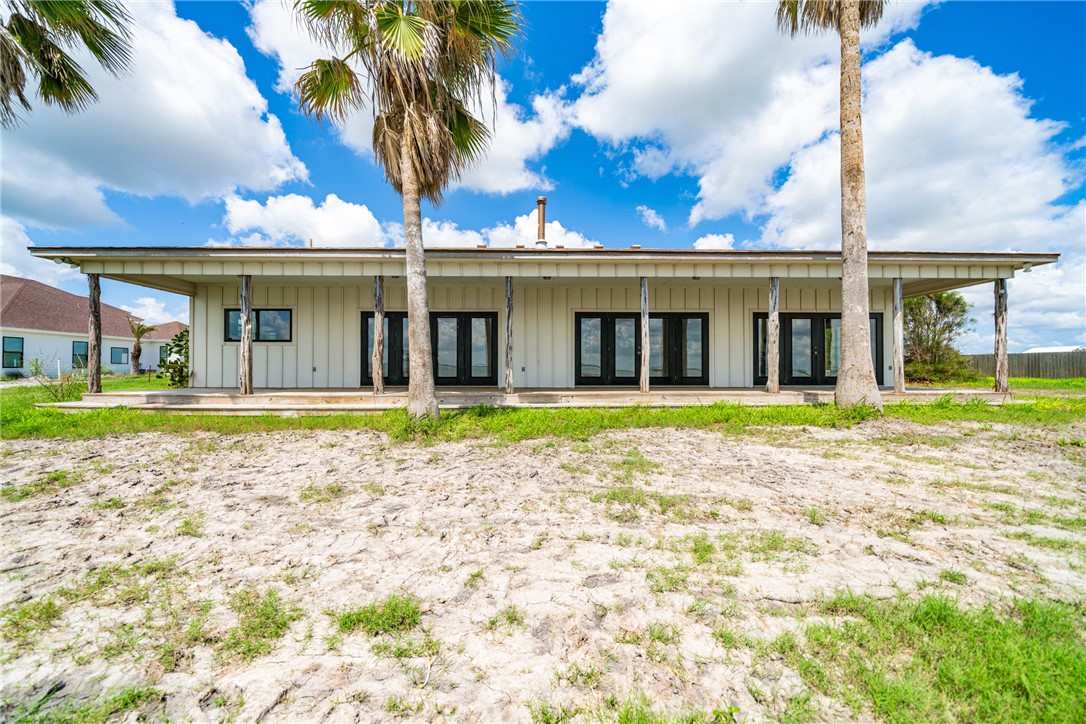 498 S County Road 1144 Property Photo 4