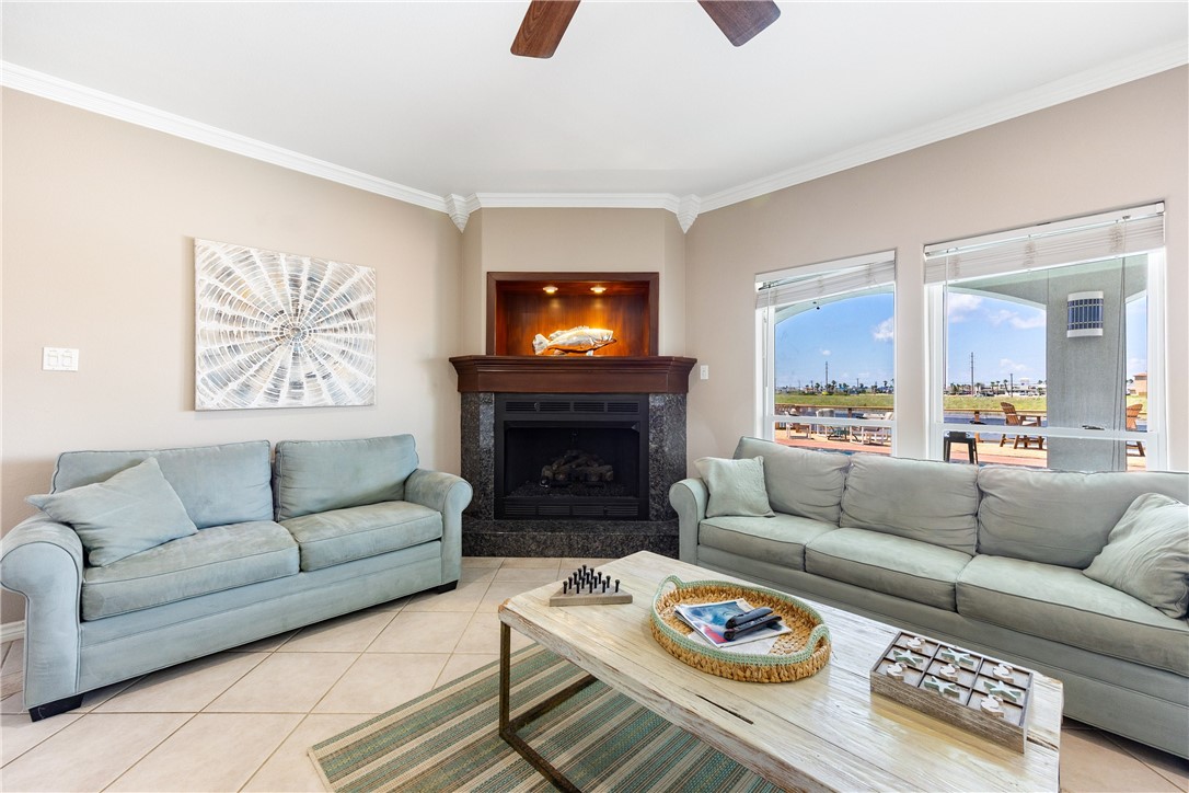 15113 Cane Harbor Blvd Property Photo 12