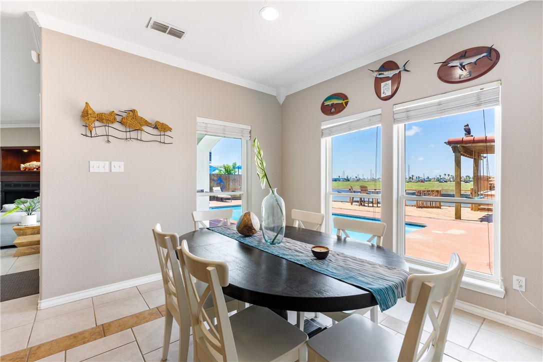 15113 Cane Harbor Blvd Property Photo 14
