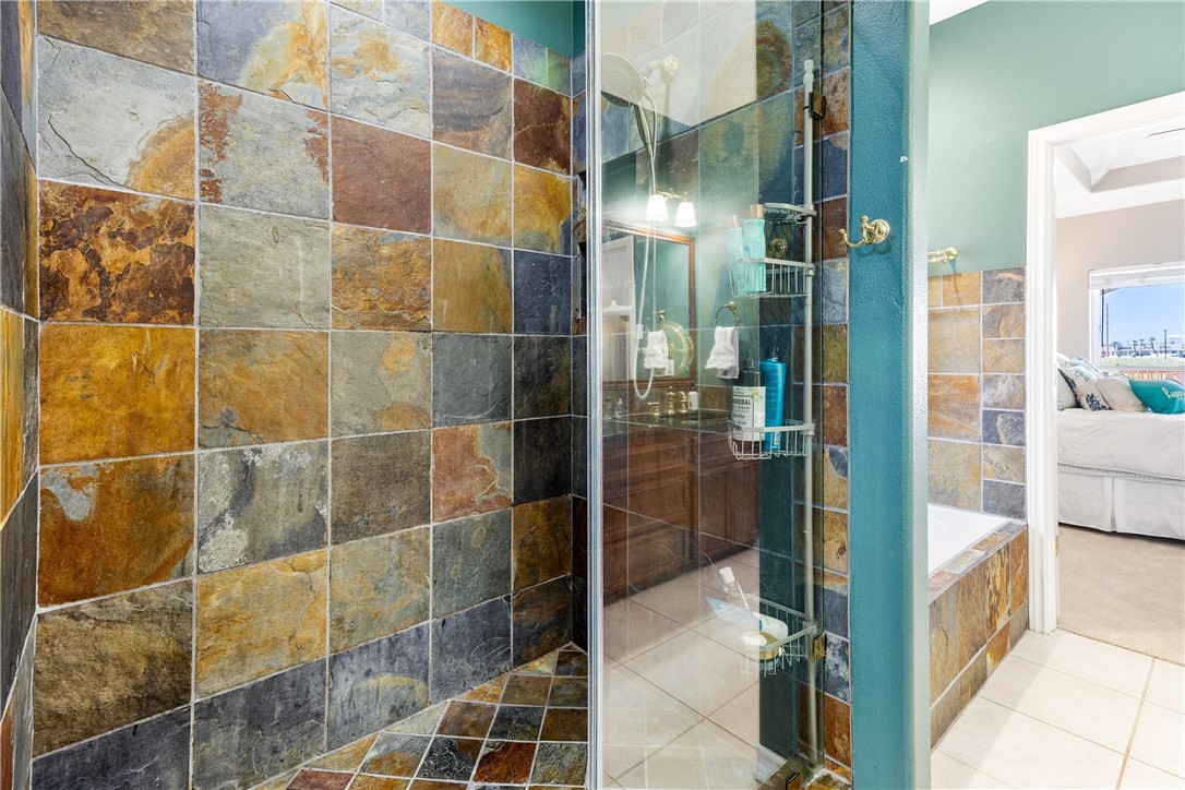 15113 Cane Harbor Blvd Property Photo 28