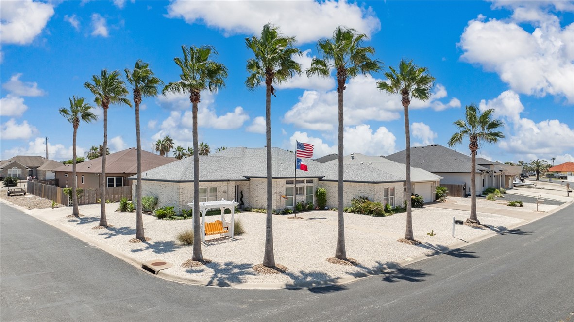 14041 La Blanquilla Dr Property Photo 1