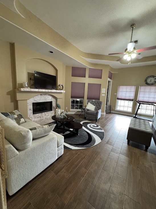 8029 Villefranche Dr Property Photo 39