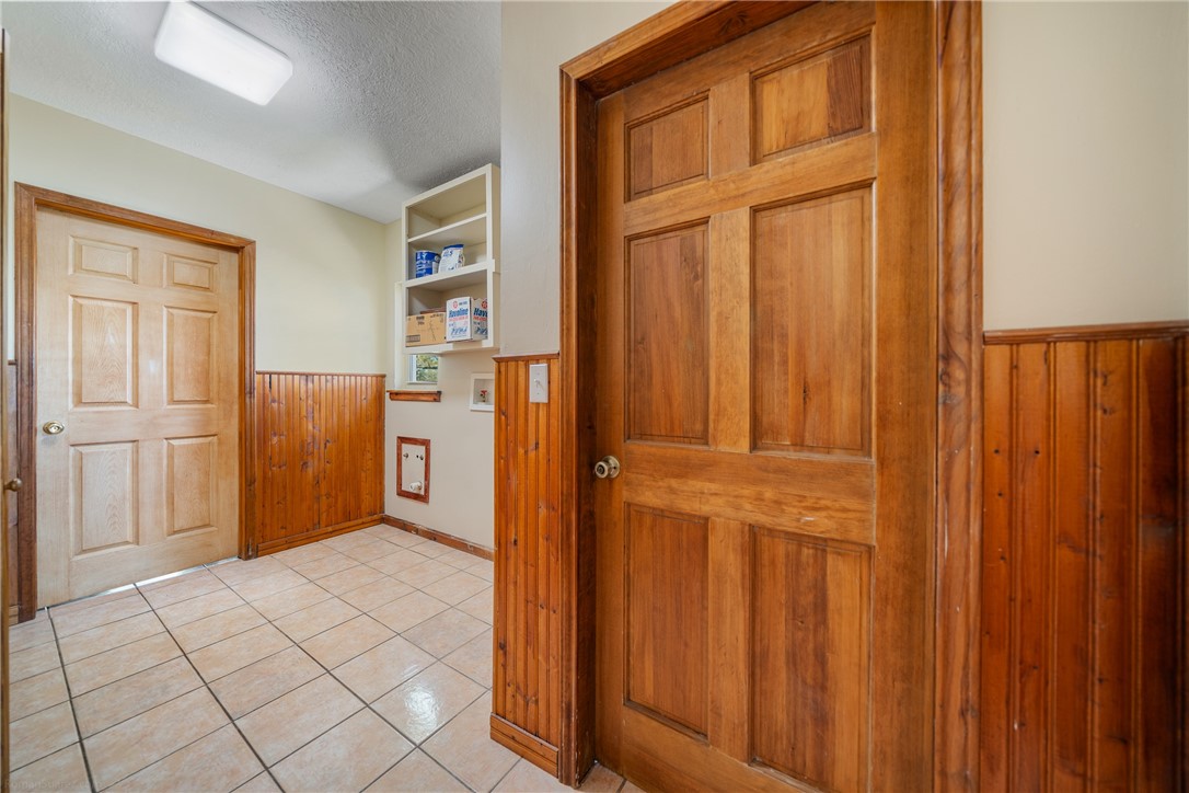 966 E Fm 628 Property Photo 11