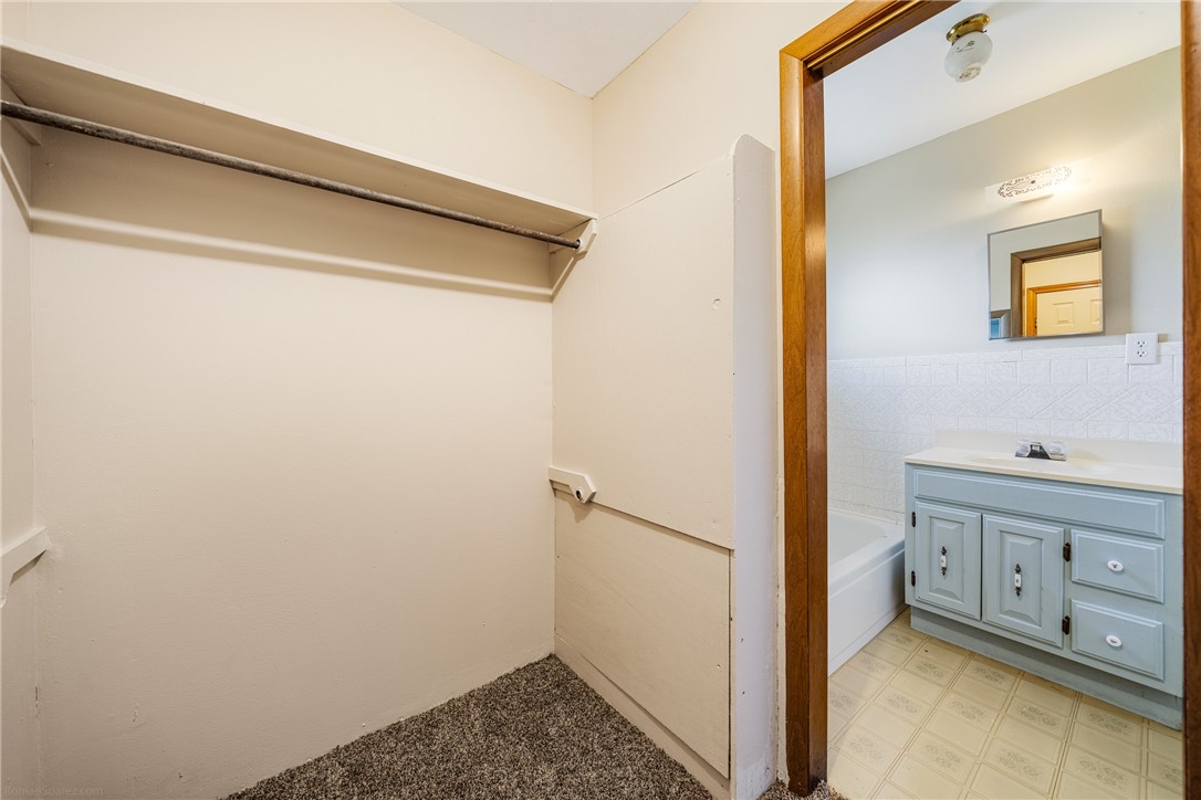 966 E Fm 628 Property Photo 21