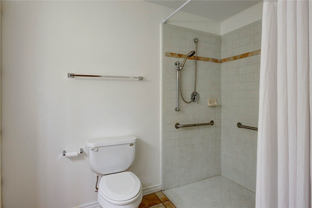 110 Mackerel Ct Property Photo 17