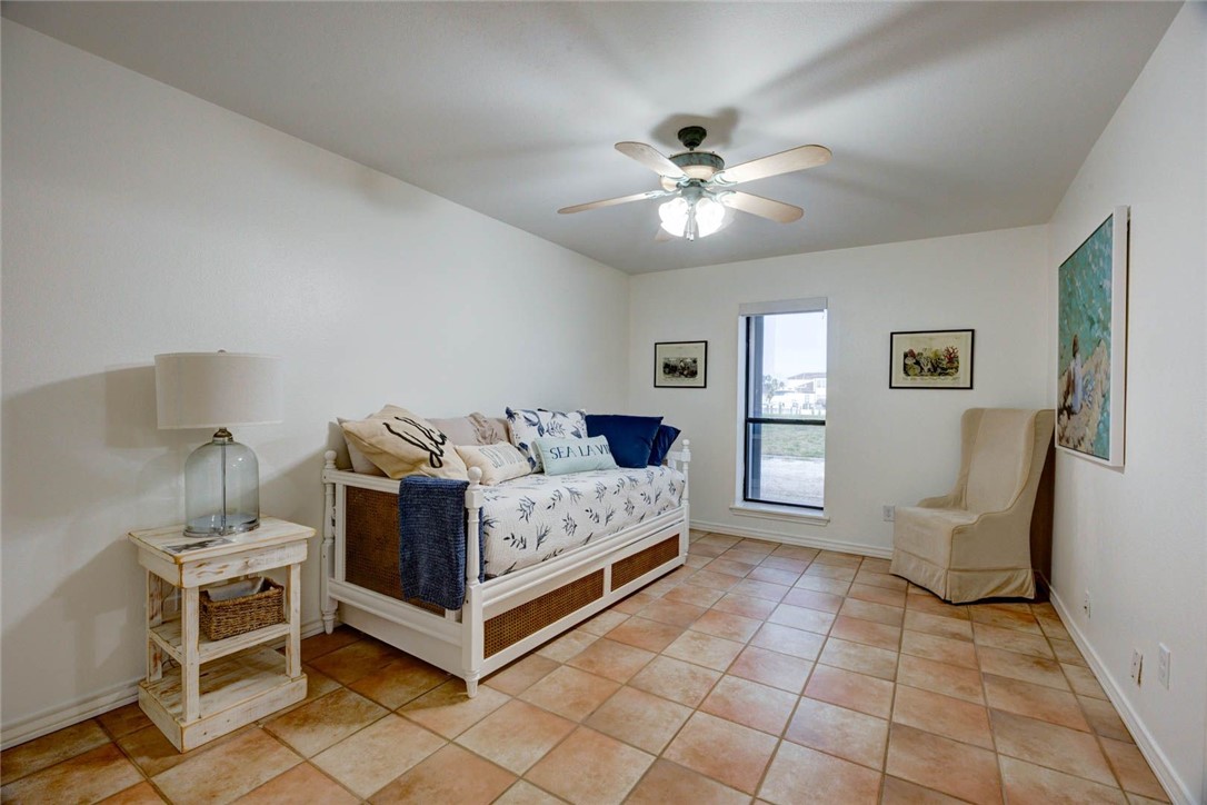 110 Mackerel Ct Property Photo 21