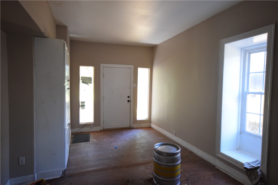 2845 Blake St Property Photo 4