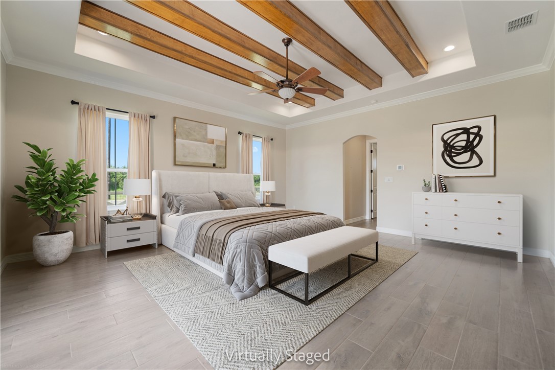 2114 Friesian Dr Property Photo 30