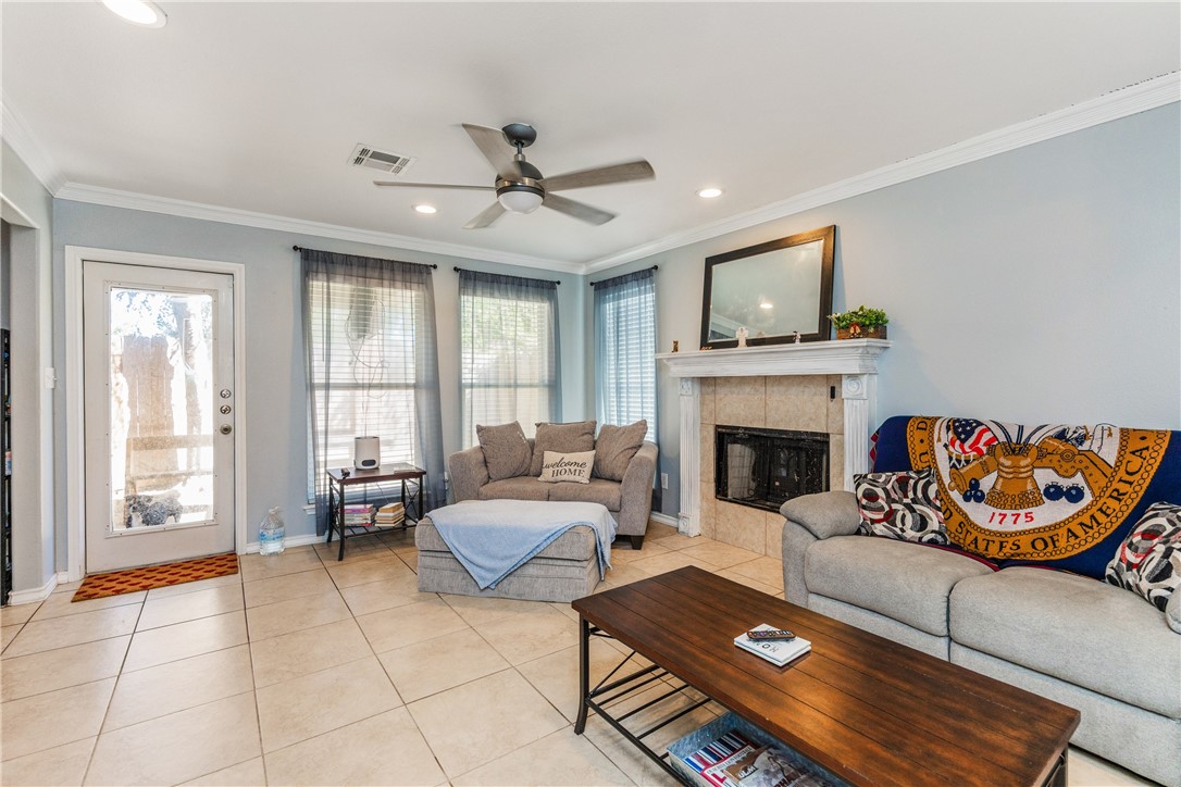 2626 Wool Dr Property Photo 5