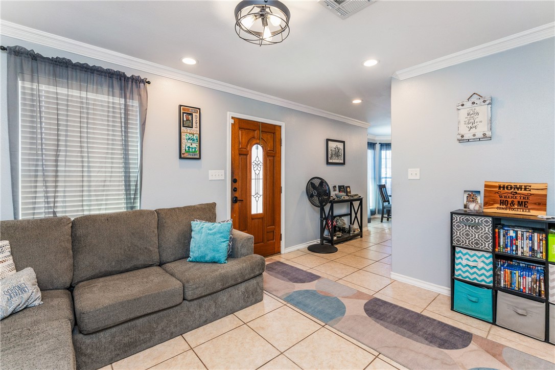 2626 Wool Dr Property Photo 8