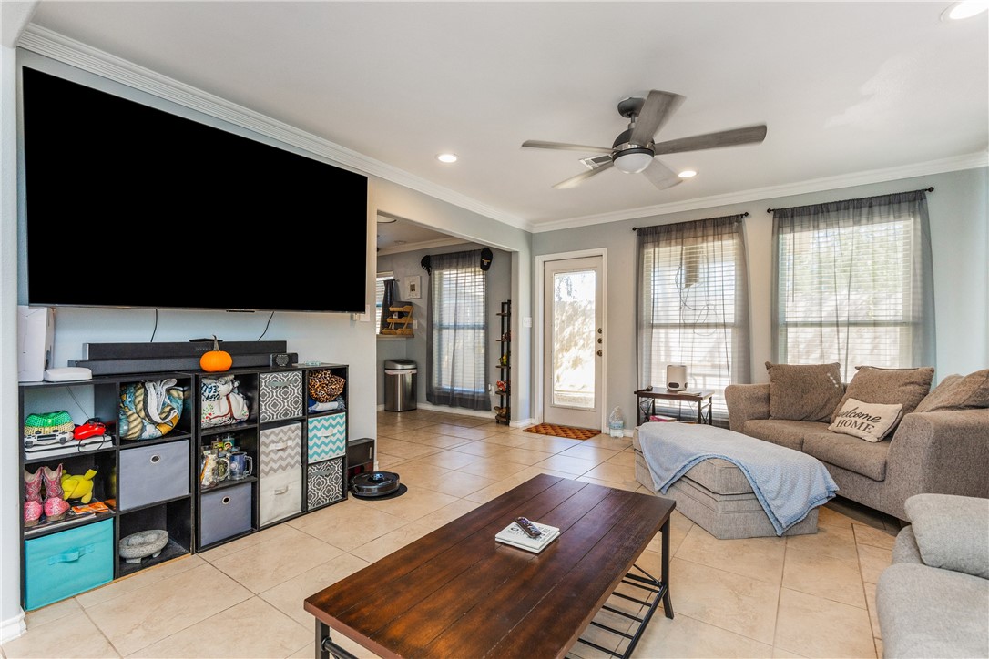 2626 Wool Dr Property Photo 9