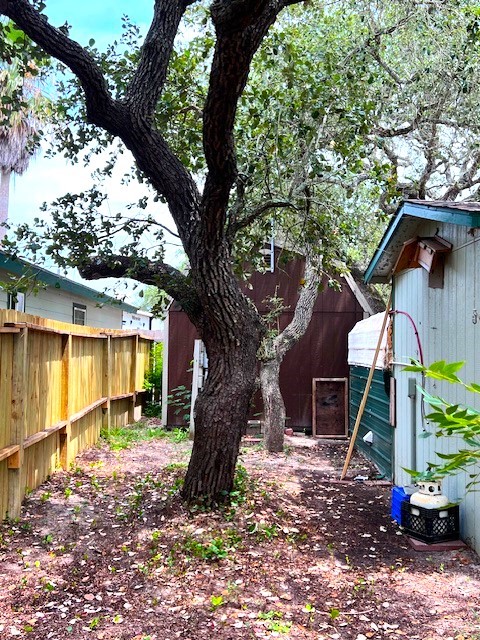 15 St. Charles Bay Property Photo 15