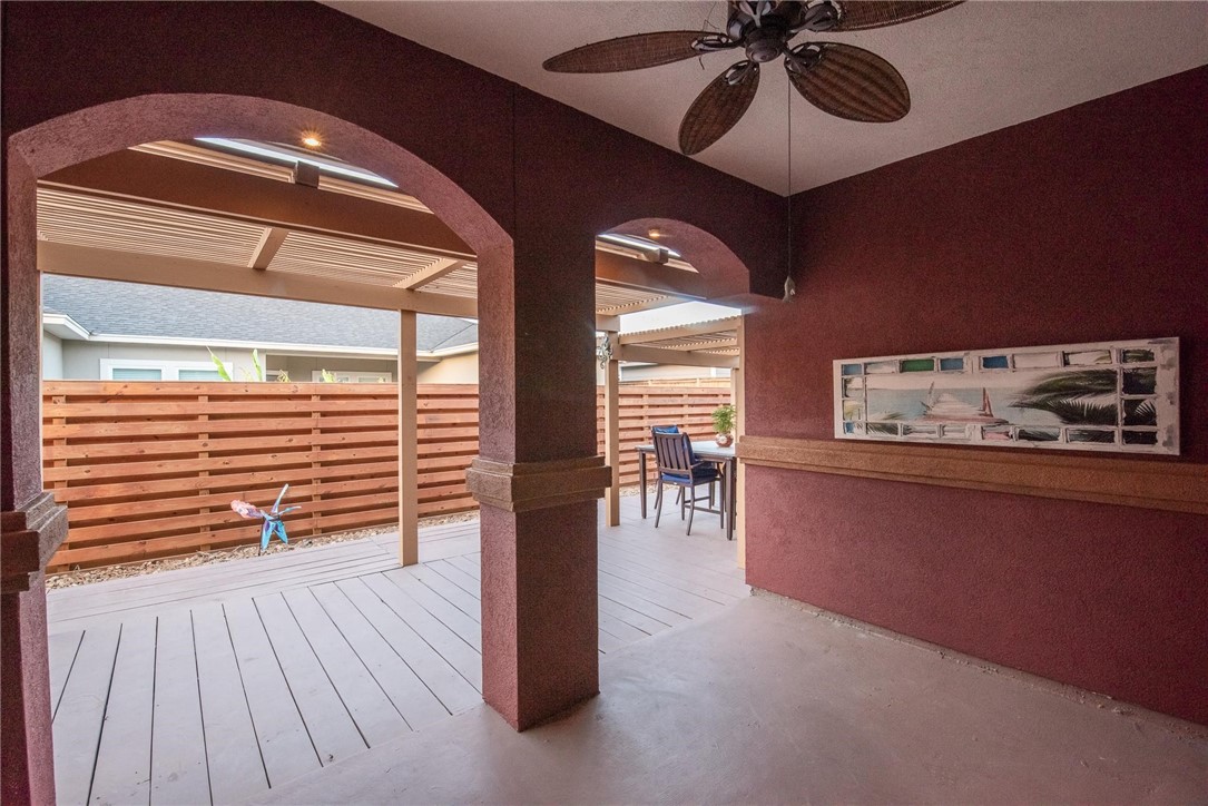 13706 Sea Horse Ave Property Photo 8