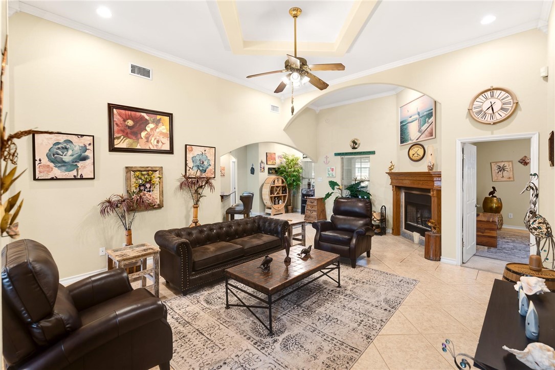 13706 Sea Horse Ave Property Photo 19
