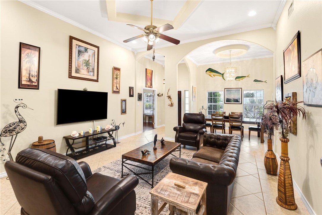 13706 Sea Horse Ave Property Photo 21